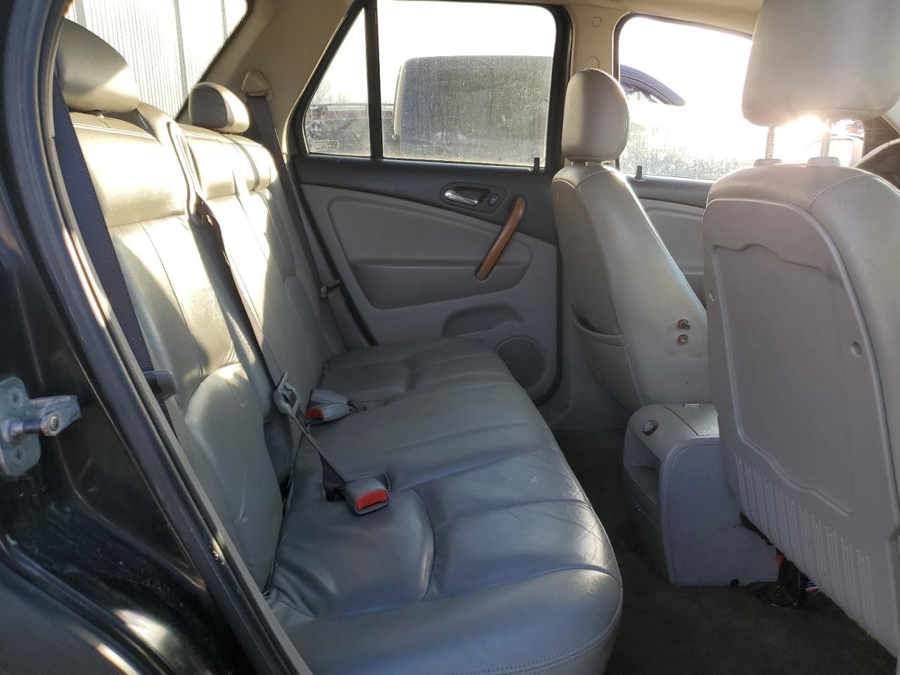 2006 Saturn VUE - Image 11