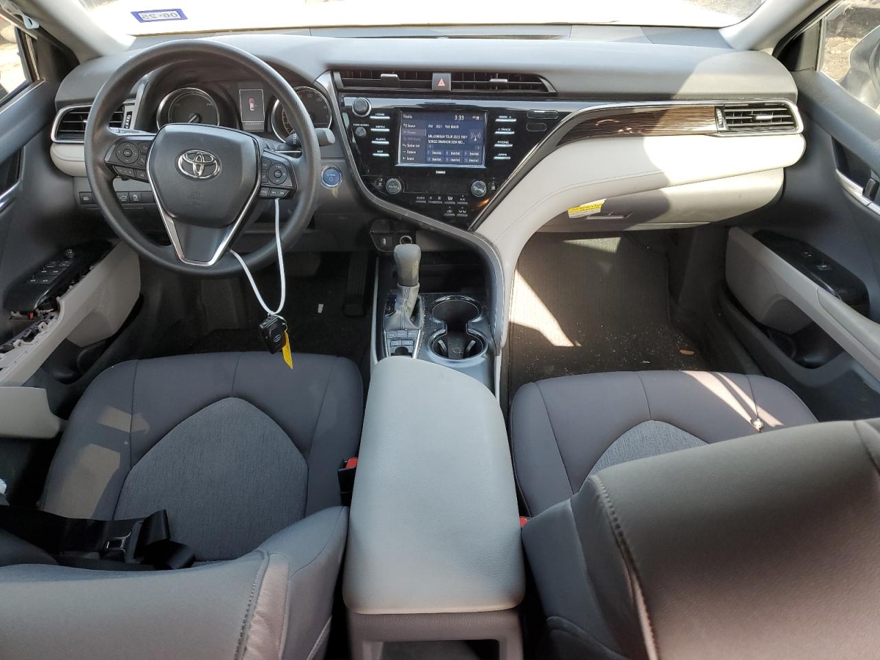 2020 Toyota Camry - Image 8