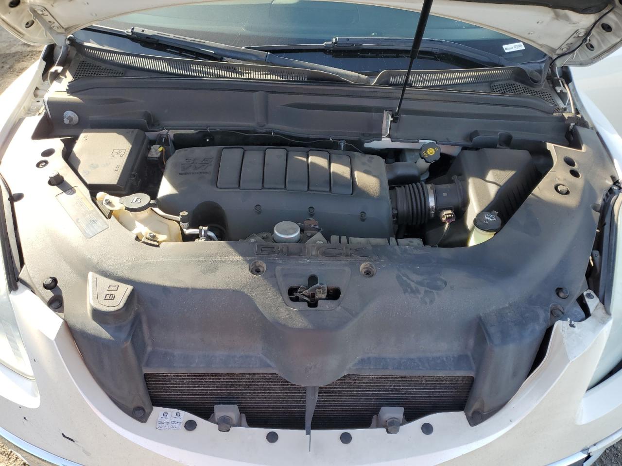 2011 Buick Enclave - Image 12