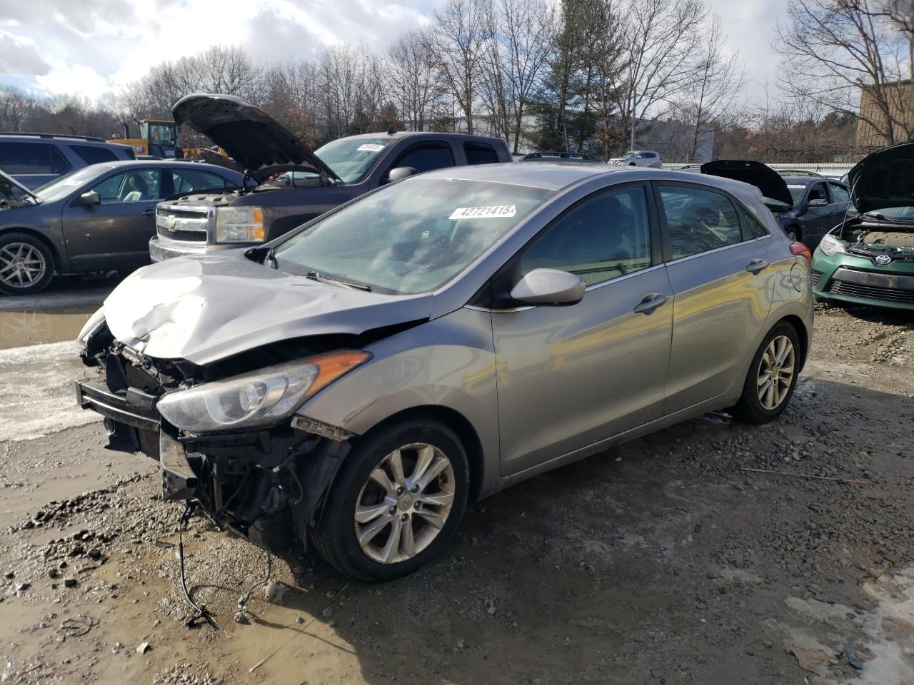 2013 Hyundai Elantra - Image 1