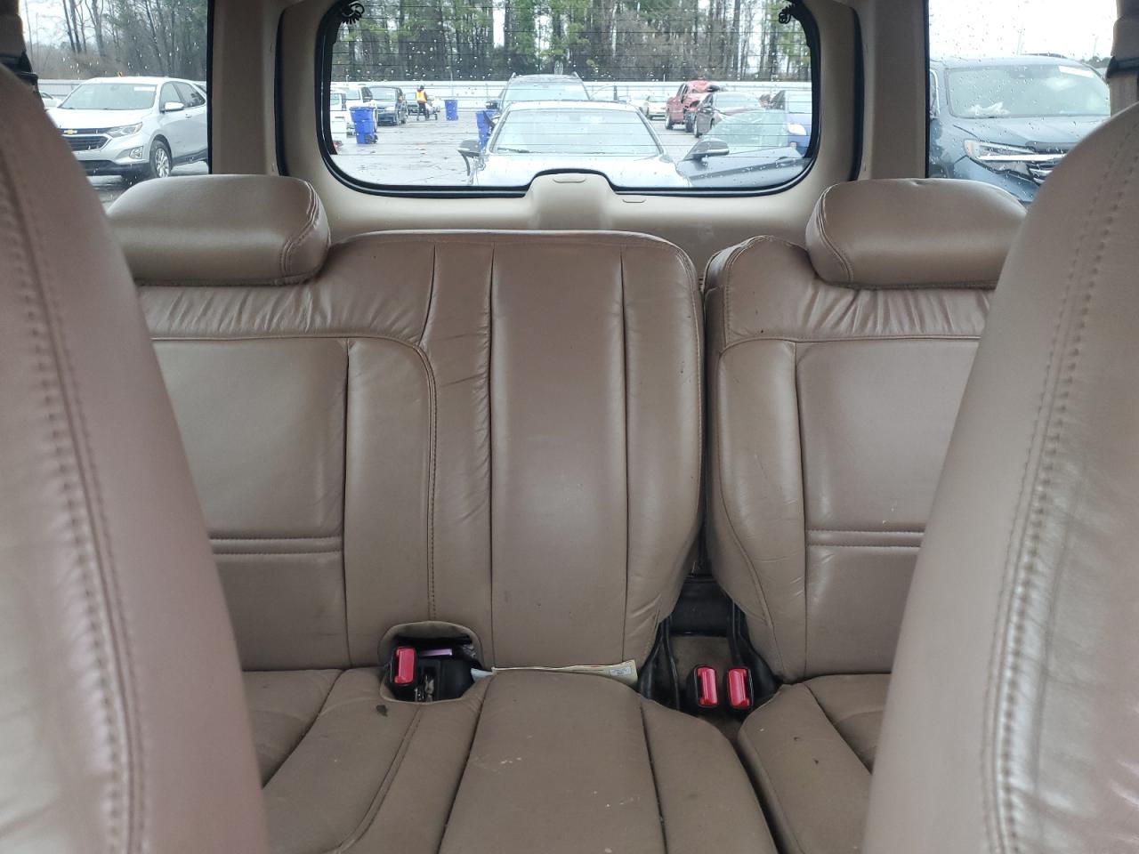1999 Ford Explorer - Image 10