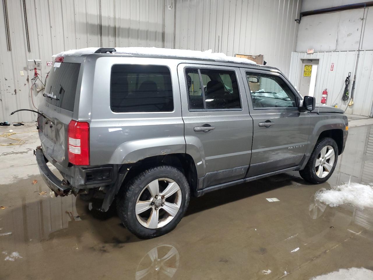 2012 Jeep Liberty (Patriot) - Image 3