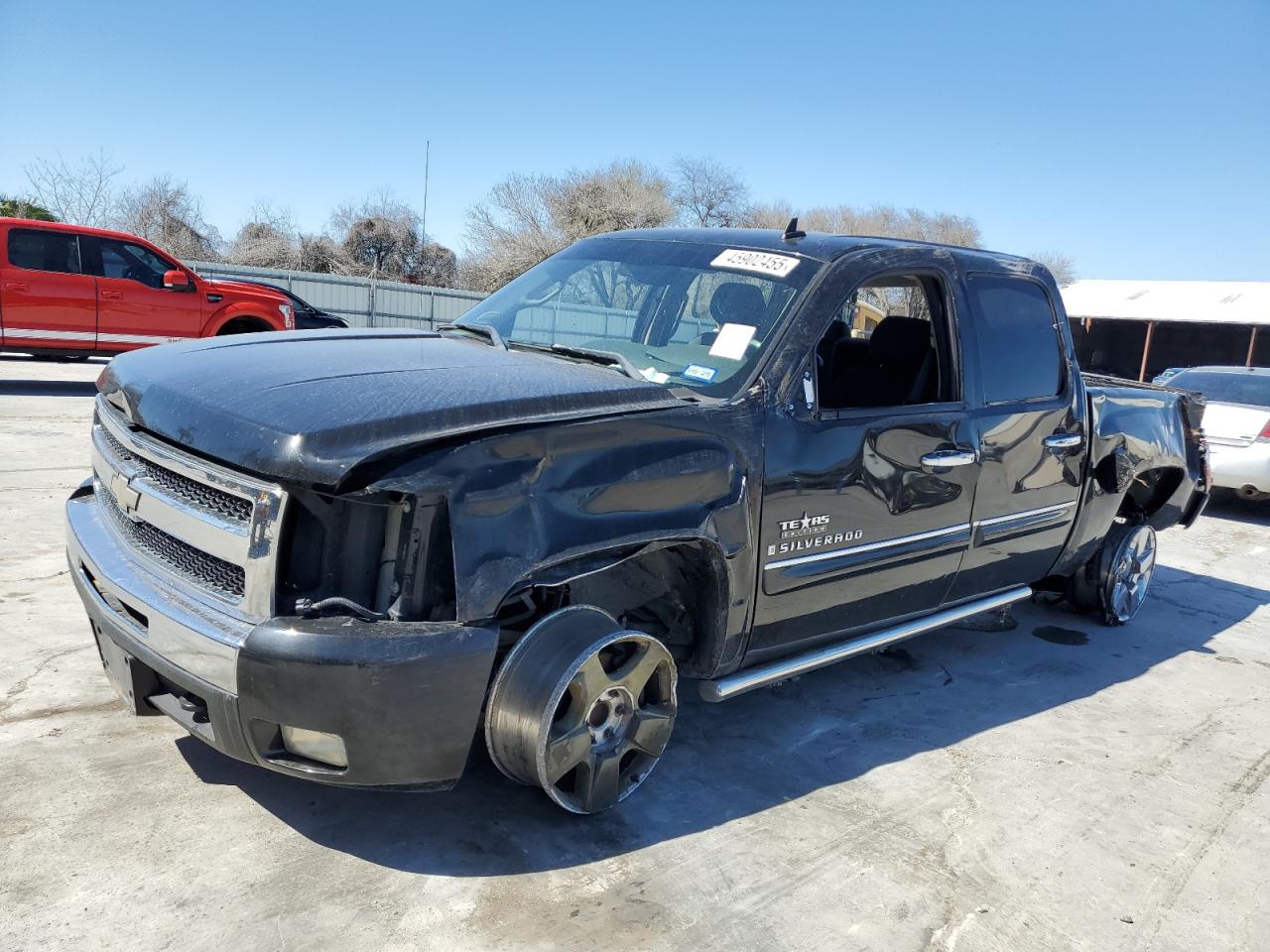 2009 Chevrolet Silverado - Image 1