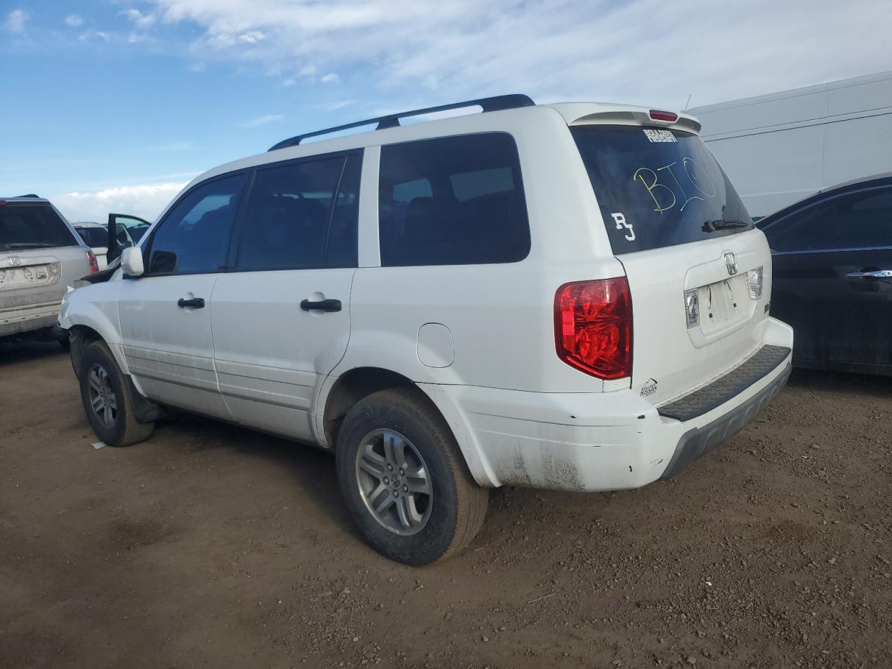 2003 Honda Pilot - Image 2