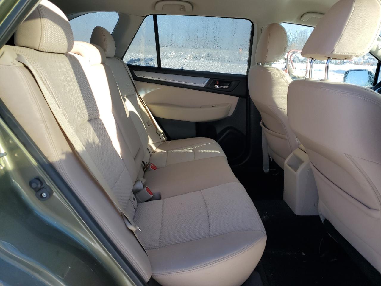 2015 Subaru Outback - Image 11