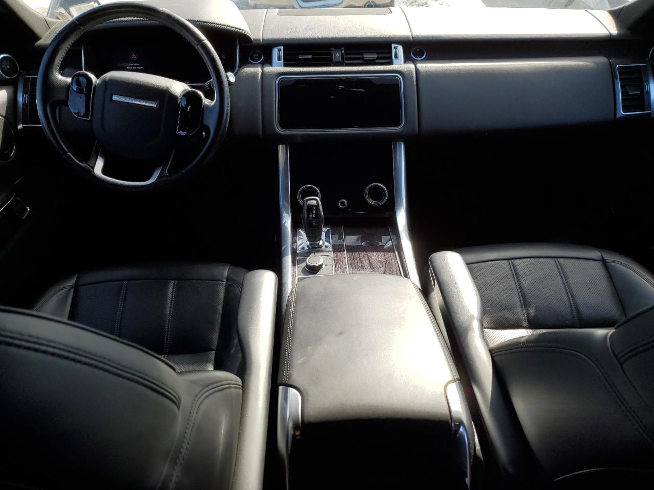 2019 Land Rover Range Rover - Image 8