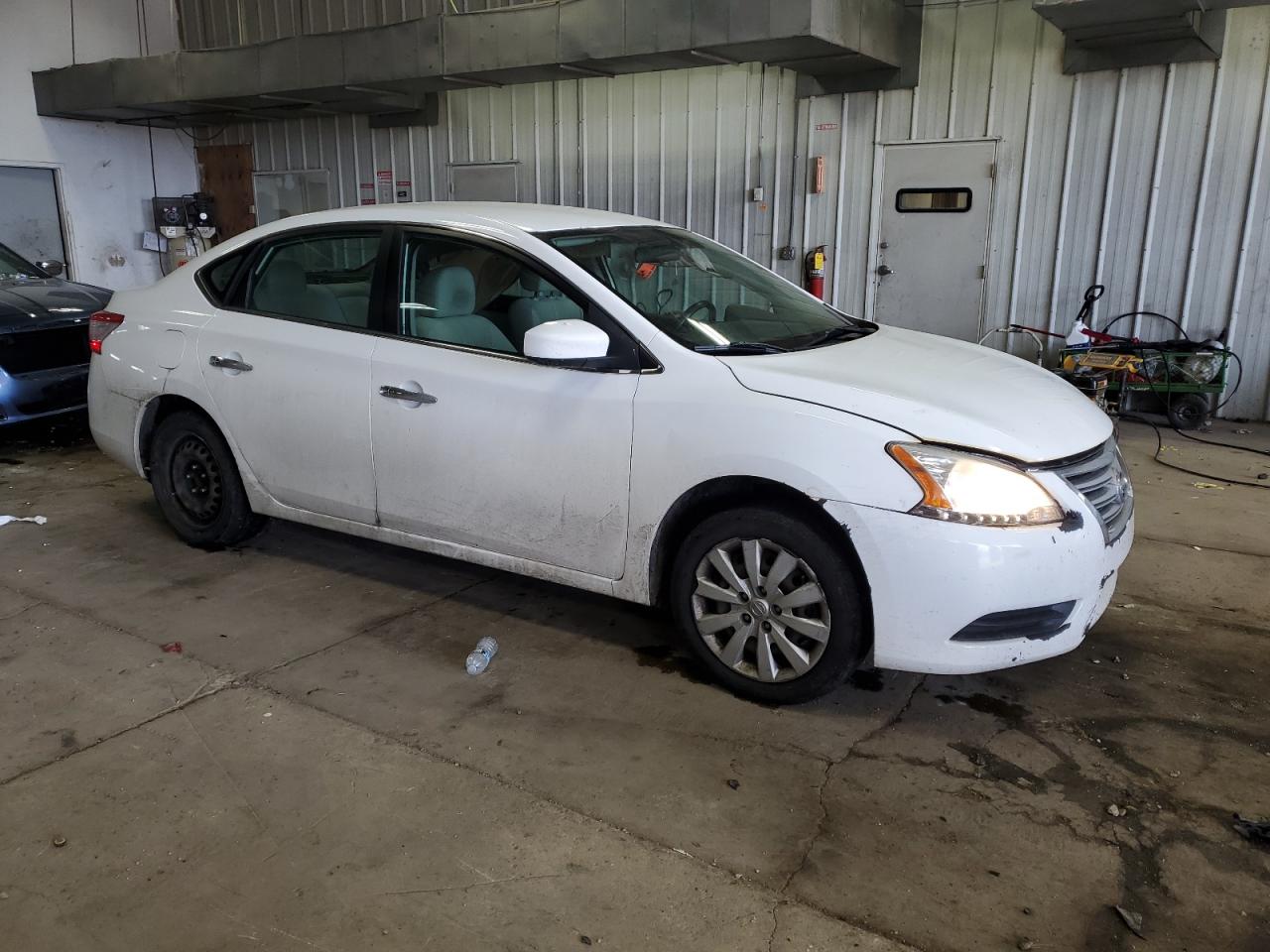 2015 Nissan Sentra - Image 4