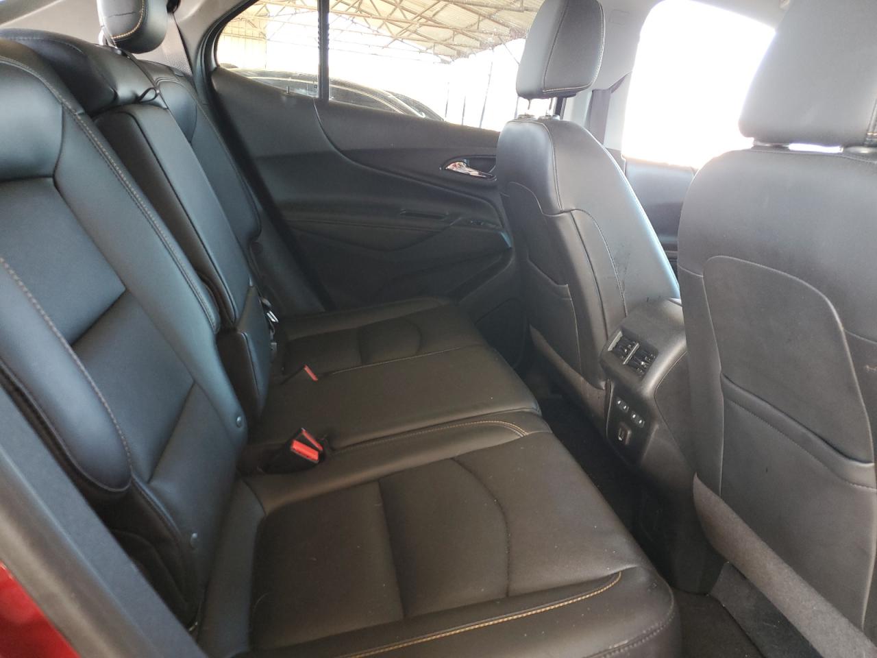 2020 Chevrolet Equinox - Image 11