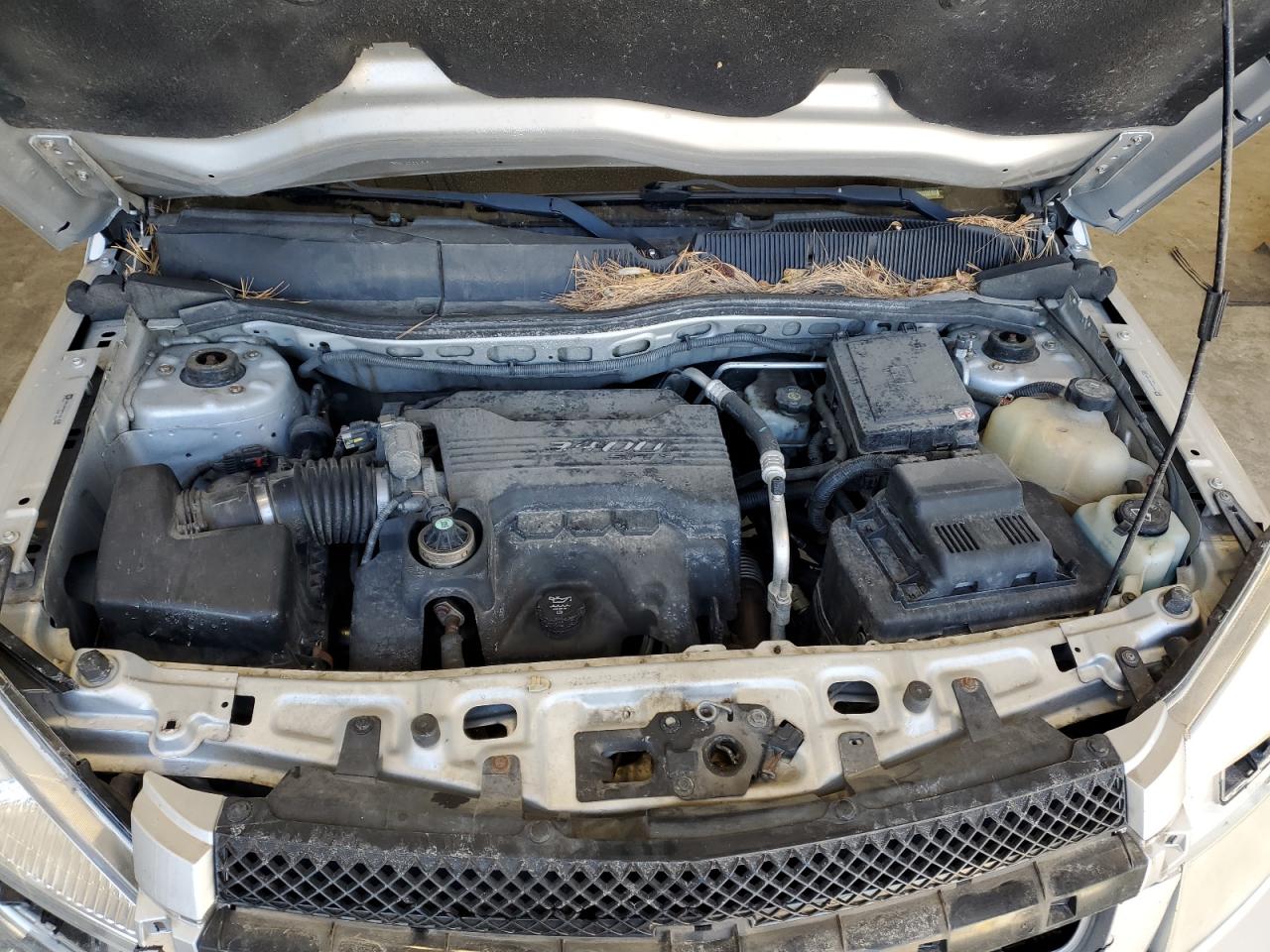 2009 Chevrolet Equinox - Image 11
