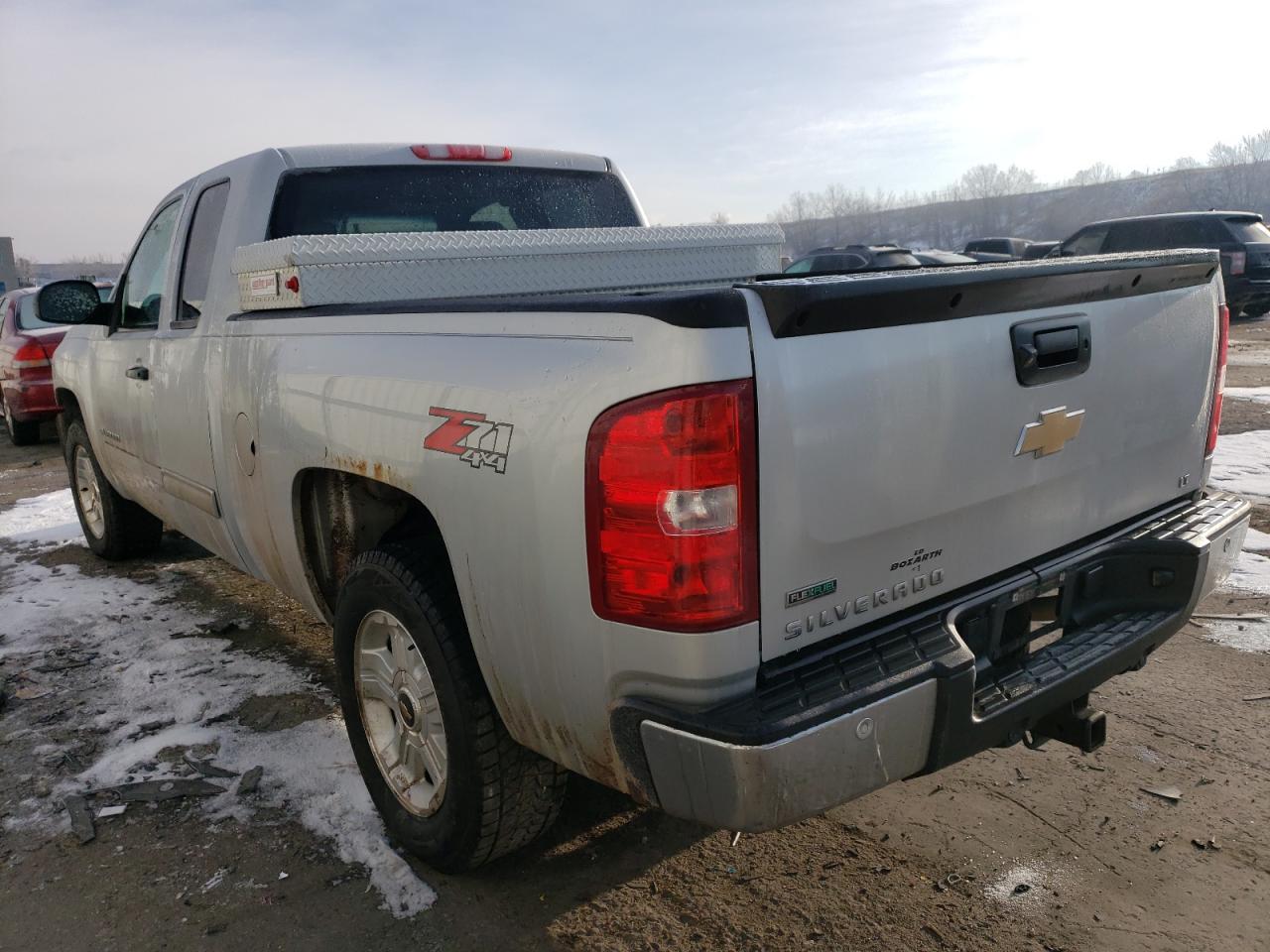 2010 Chevrolet Silverado - Image 2