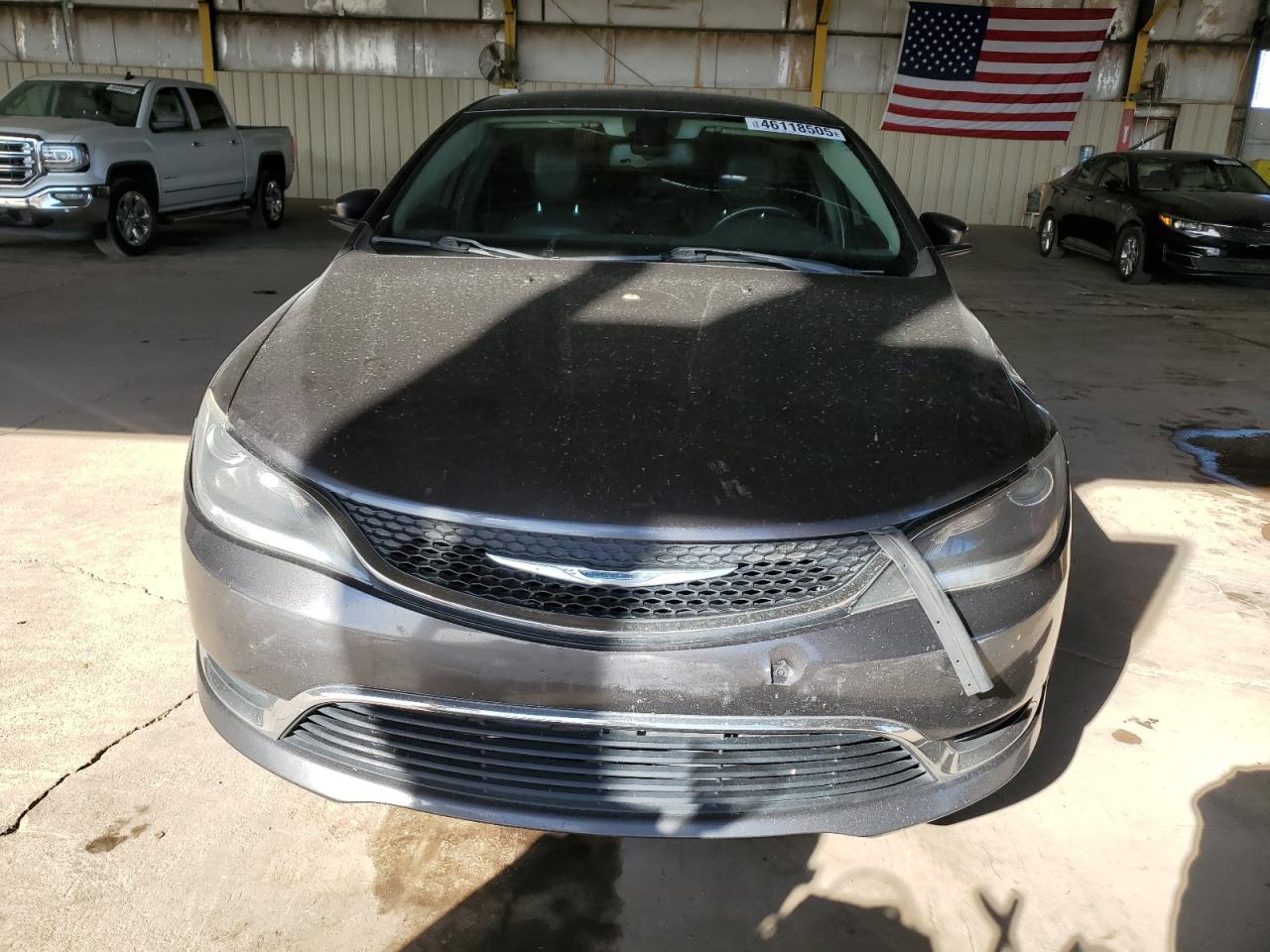 2017 Chrysler 200 - Image 5