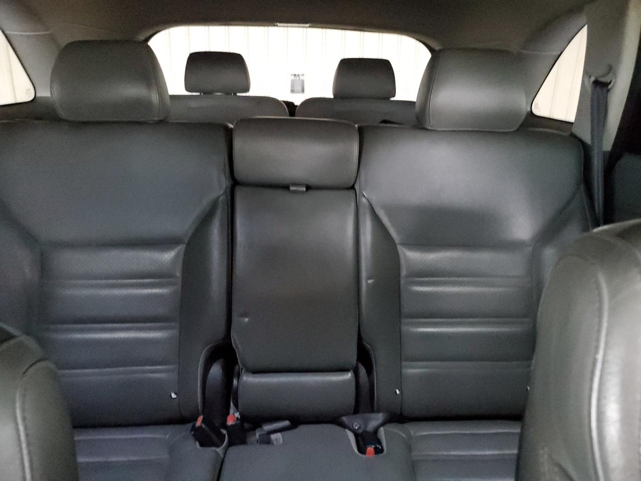 2016 Kia Sorento - Image 10