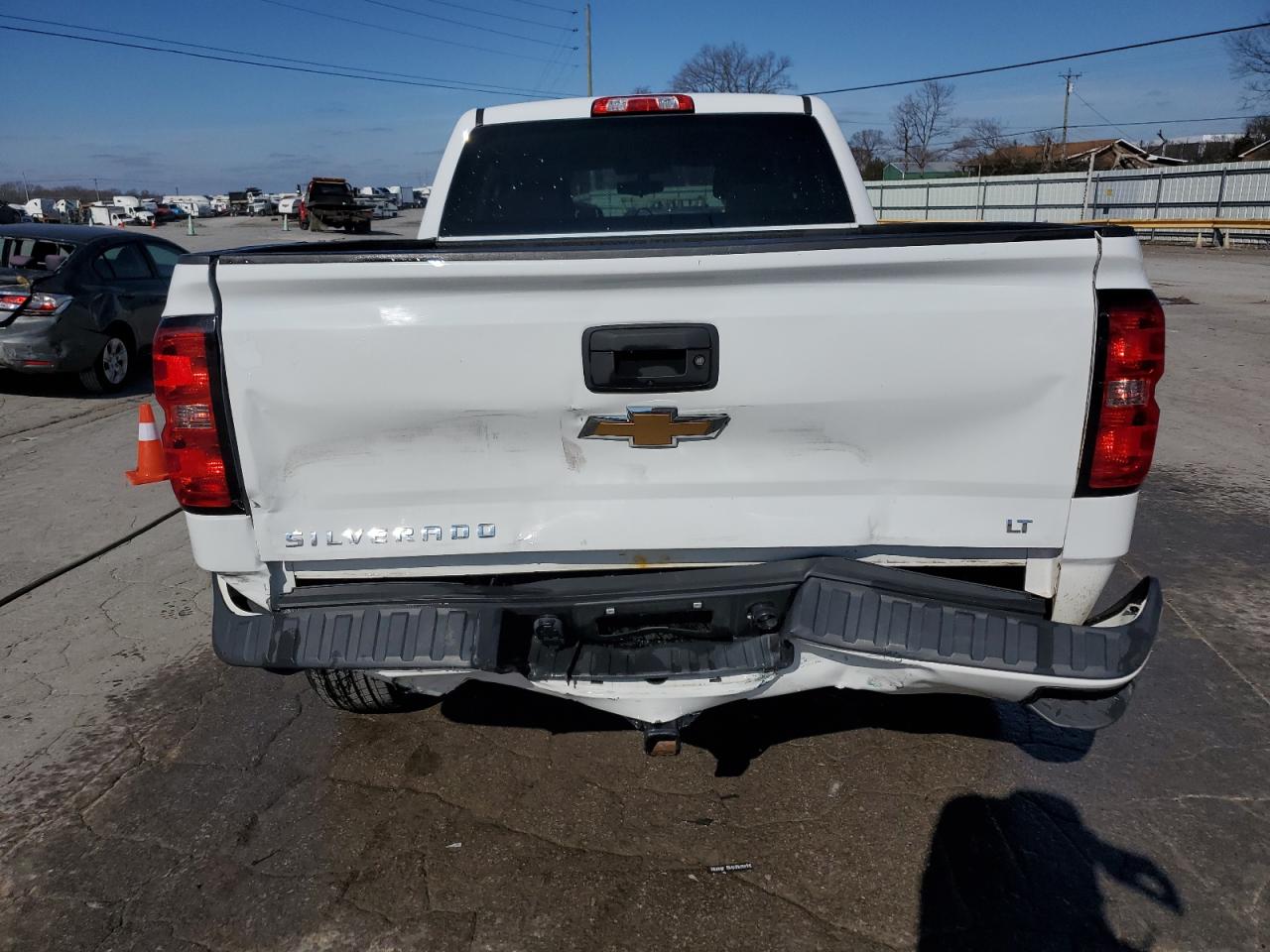 2017 Chevrolet Silverado - Image 6