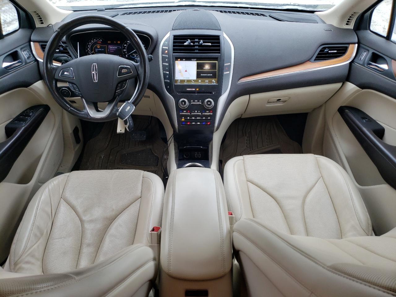 2016 Lincoln MKC - Image 8