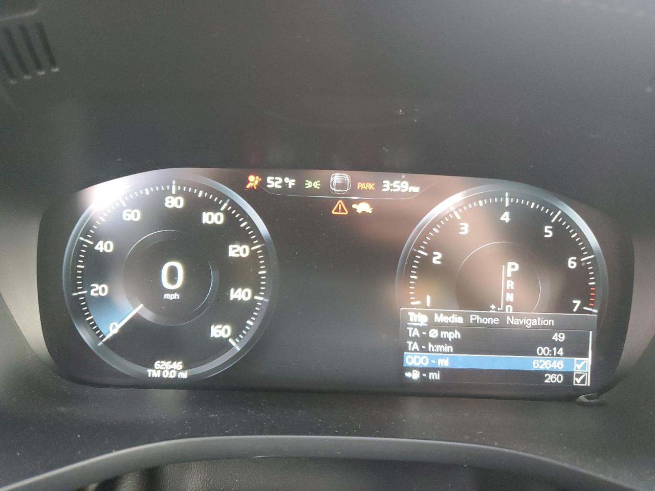 2018 Volvo XC60 - Image 9