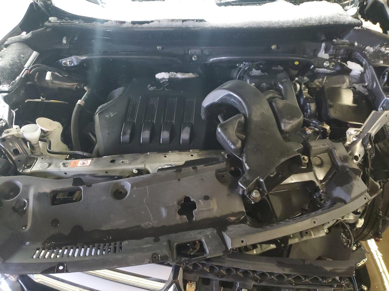 2019 Mitsubishi Eclipse - Image 12