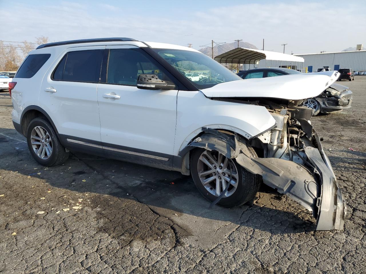 2017 Ford Explorer - Image 4