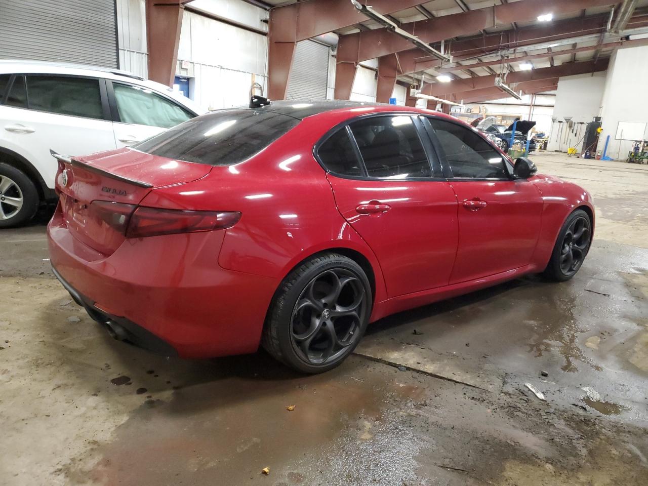 2018 Alfa Romeo Giulia - Image 3