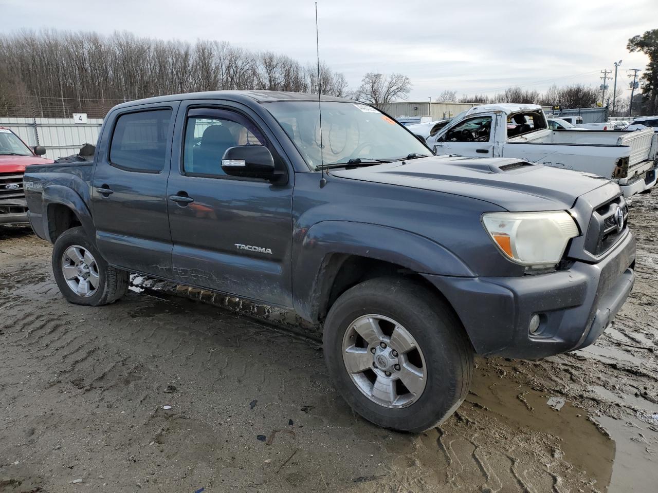 2014 Toyota Tacoma - Image 4