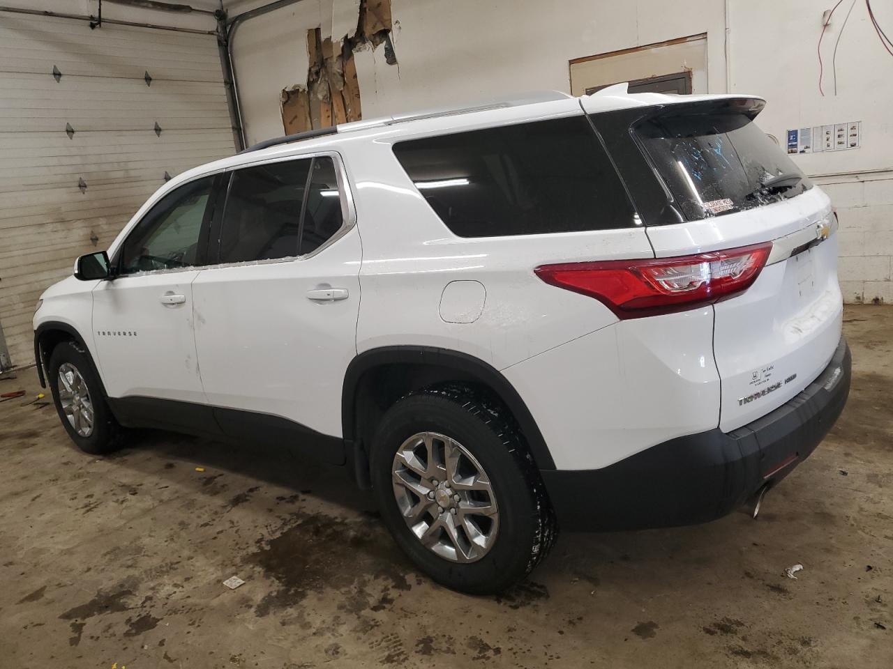2018 Chevrolet Traverse - Image 2