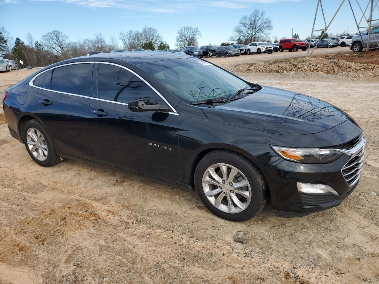 2019 Chevrolet Malibu - Image 4