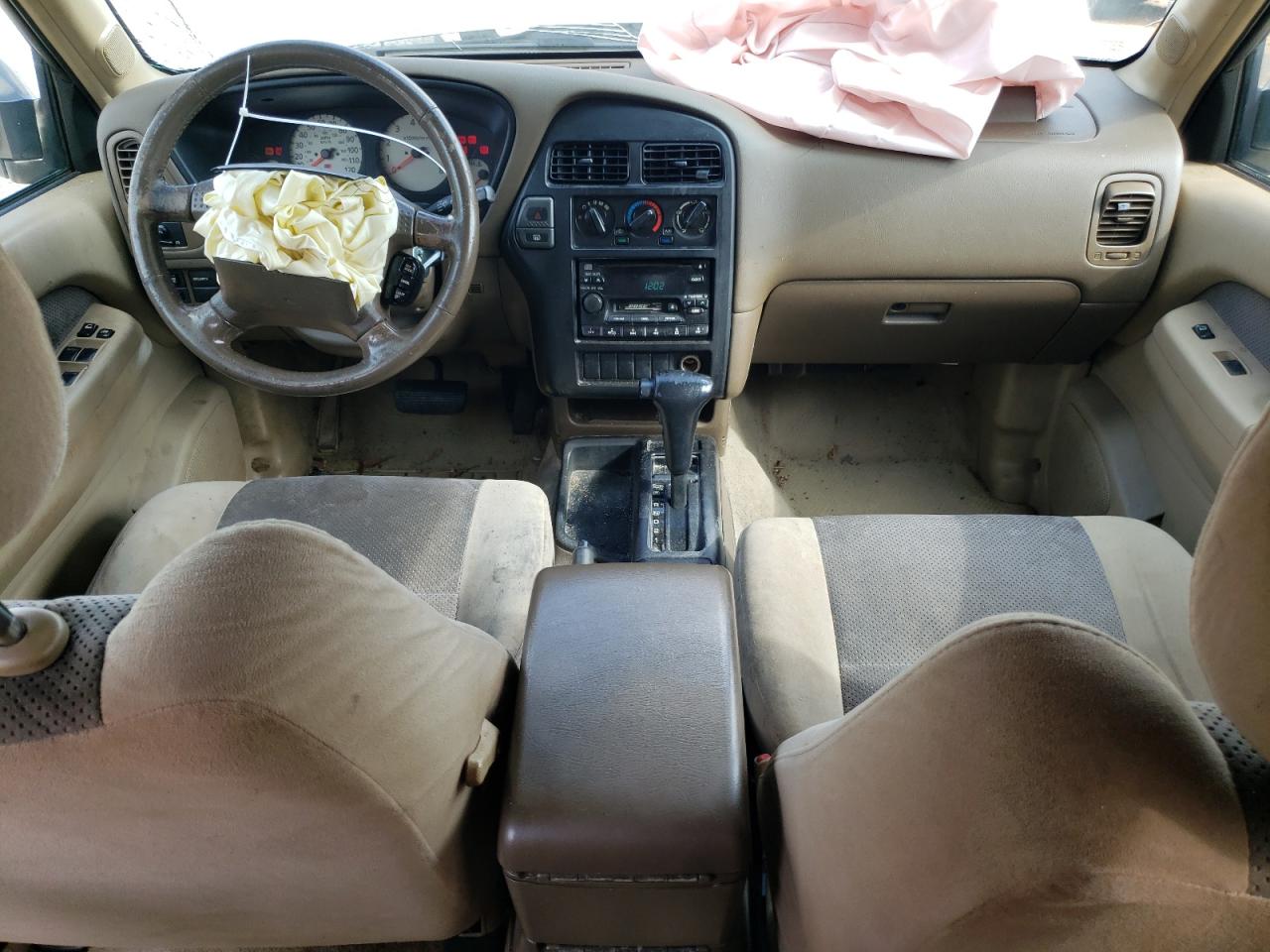 2000 Nissan Pathfinder - Image 8