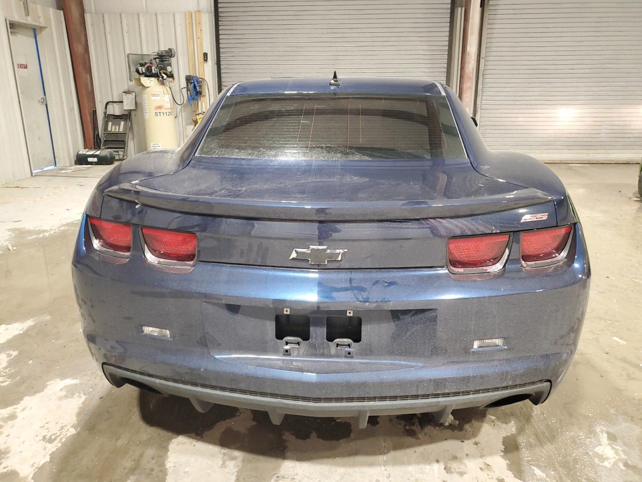 2010 Chevrolet Camaro - Image 6