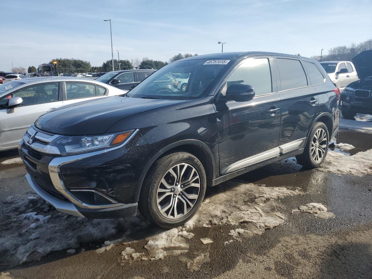 2017 Mitsubishi Outlander - Image 1
