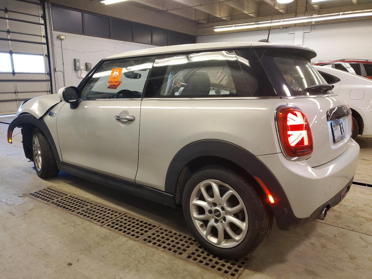 2020 MINI Cooper - Image 2