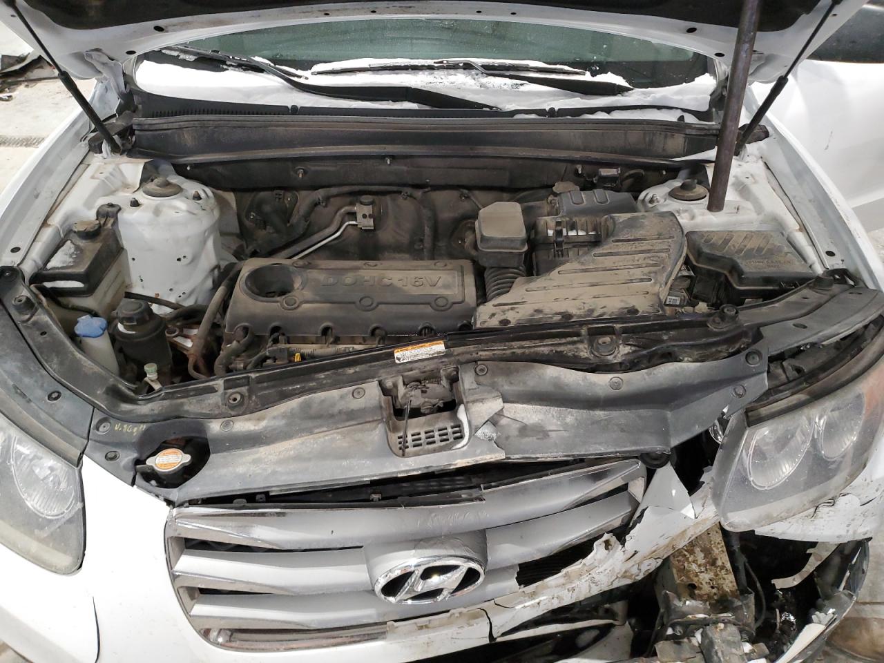 2012 Hyundai Santa Fe - Image 14