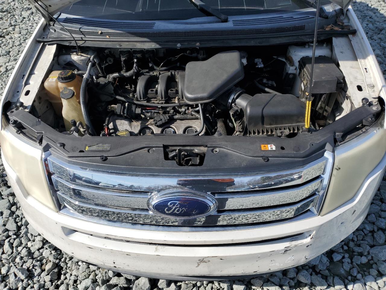 2010 Ford Edge - Image 14