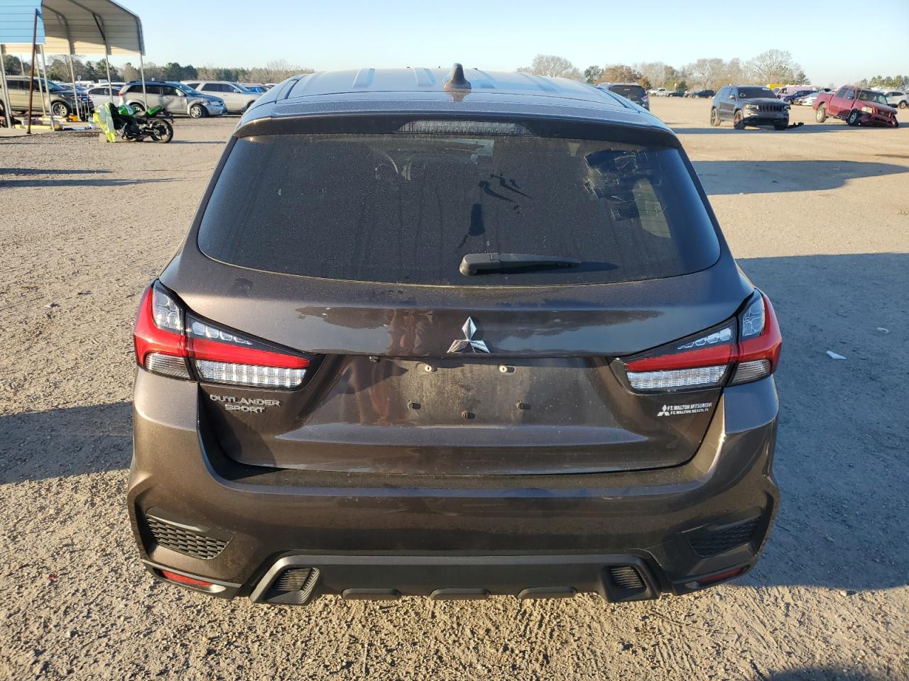 2021 Mitsubishi Outlander - Image 6