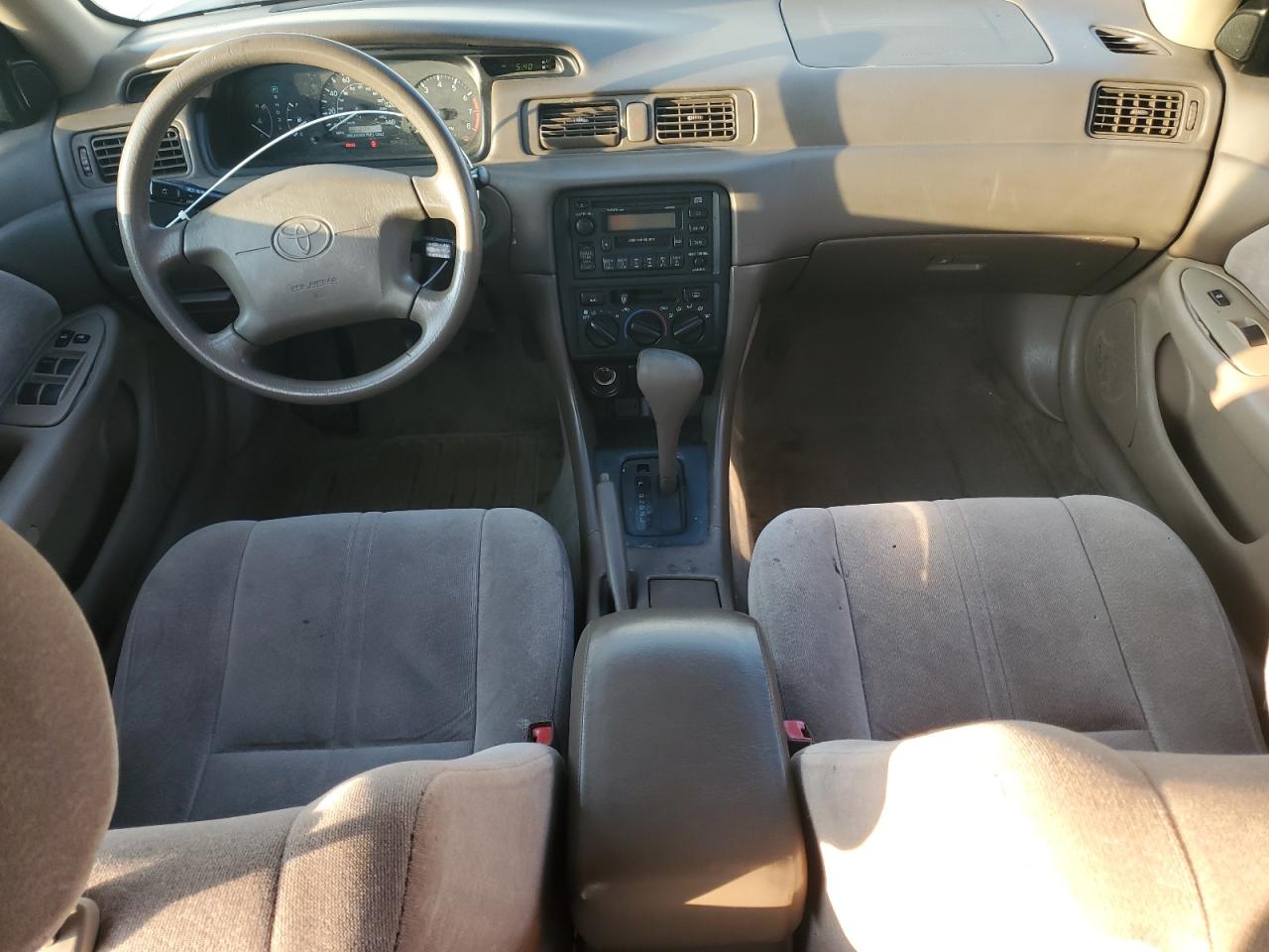 1999 Toyota Camry Ce VIN: 4T1BG22K6XU432864 Lot: 45885875