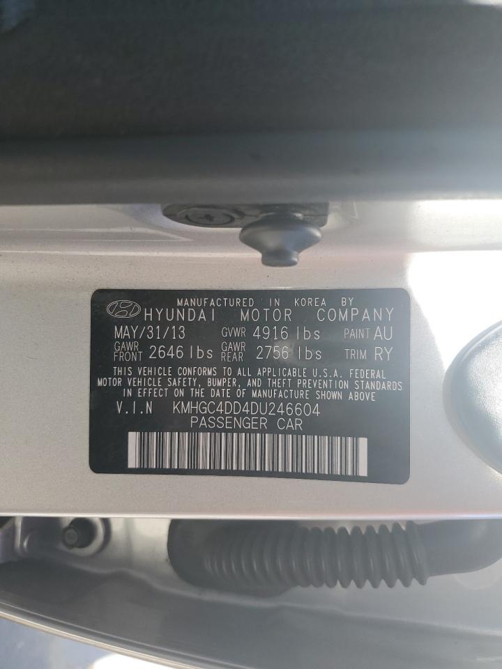 2013 Hyundai Genesis - Image 12
