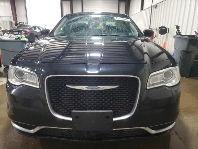 CHRYSLER 300 2018 Blue