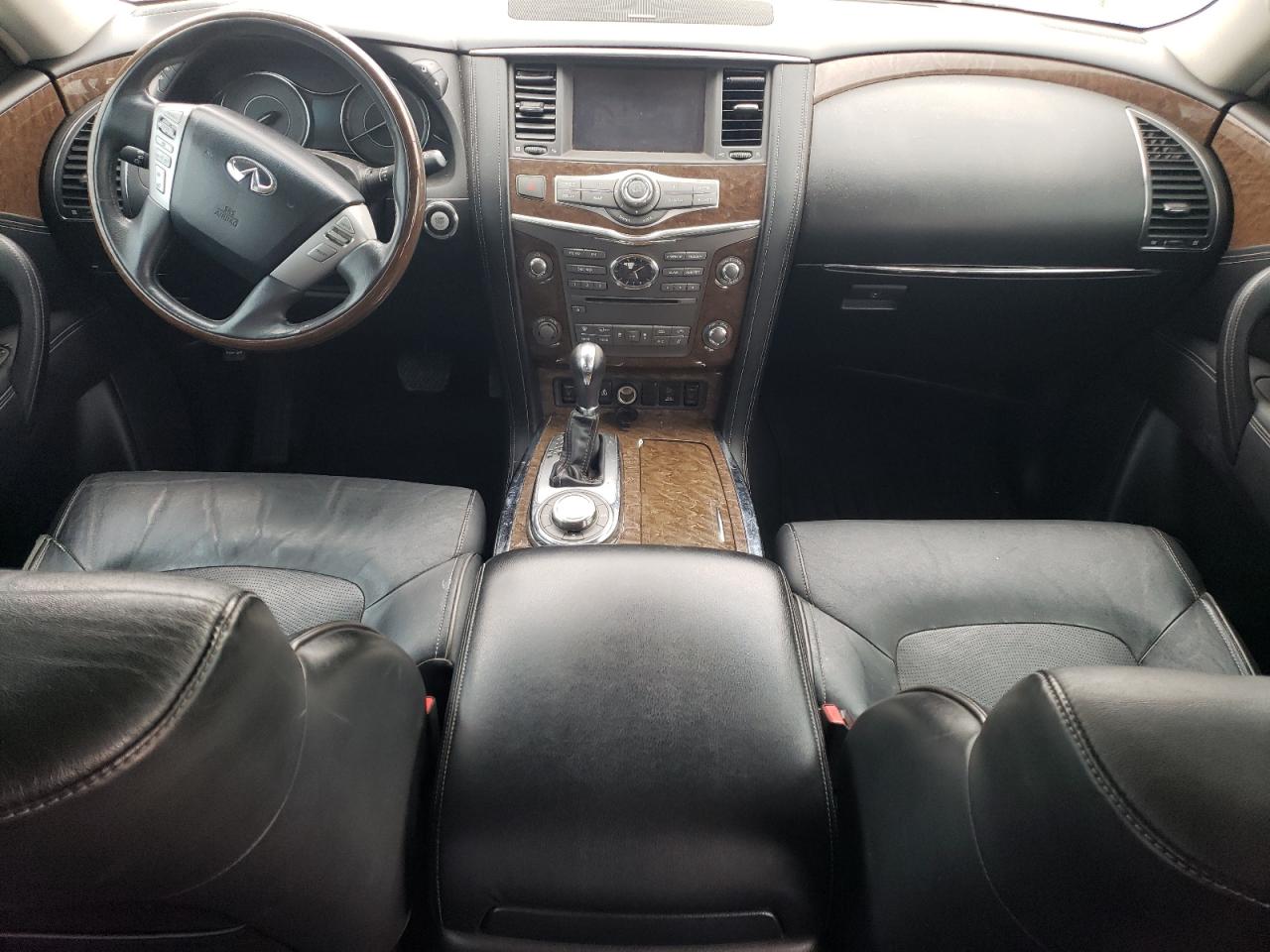 2016 Infiniti QX80 - Image 8