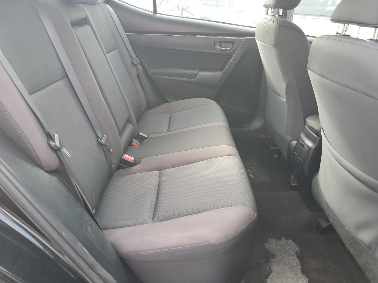 2017 Toyota Corolla - Image 11