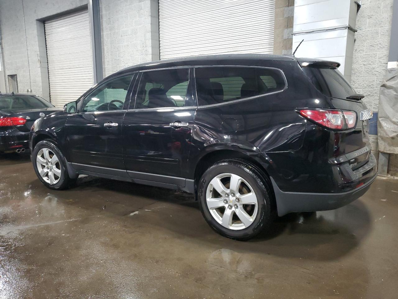2016 Chevrolet Traverse - Image 2