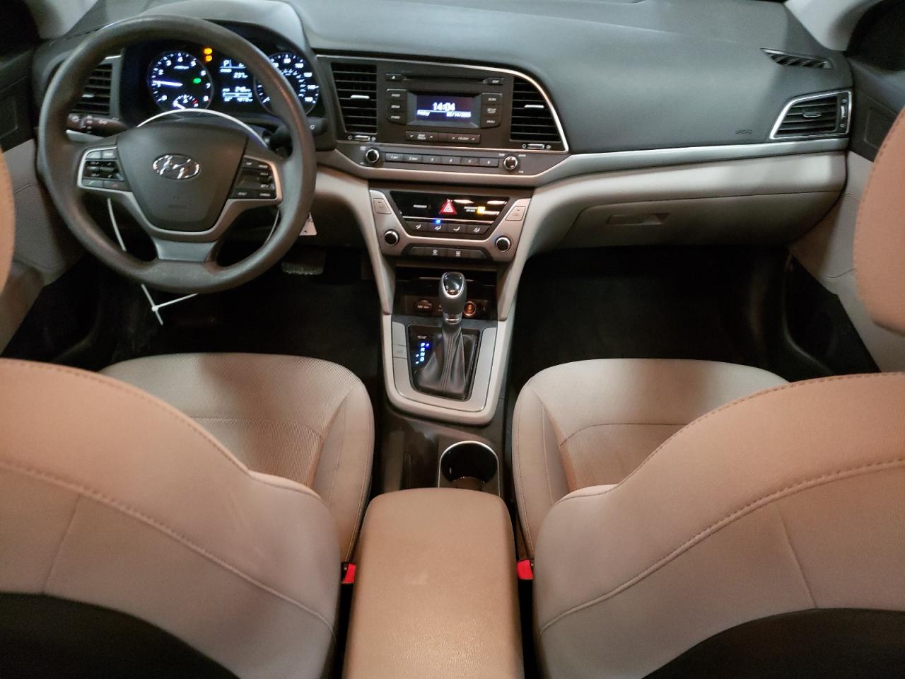 2018 Hyundai Elantra - Image 8