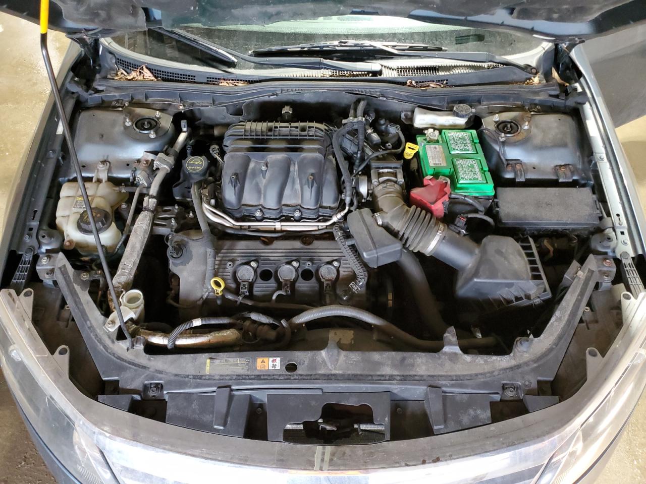 2012 Ford Fusion - Image 11