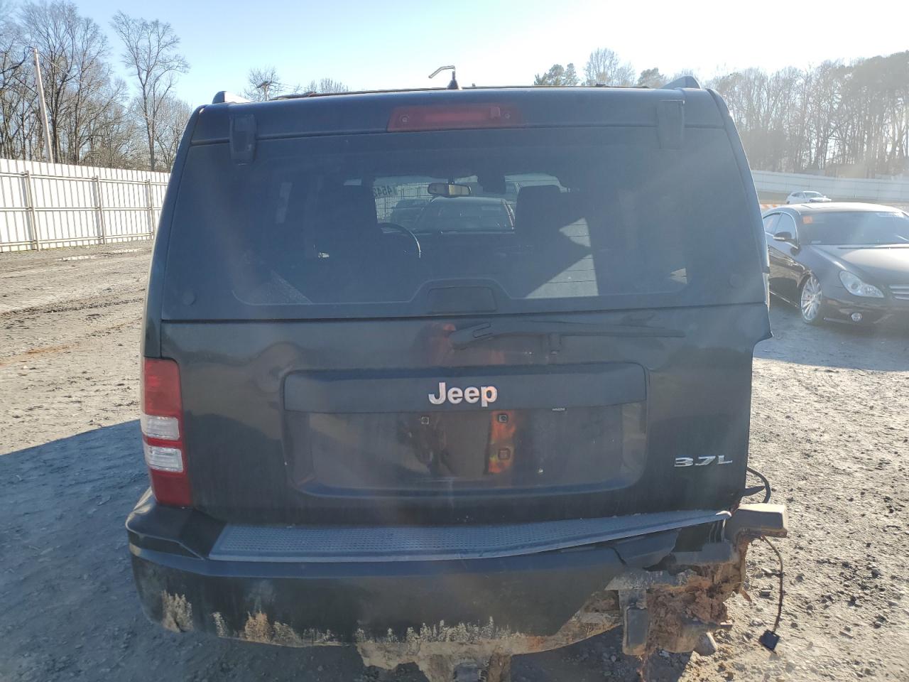 2008 Jeep Liberty (North America) - Image 6