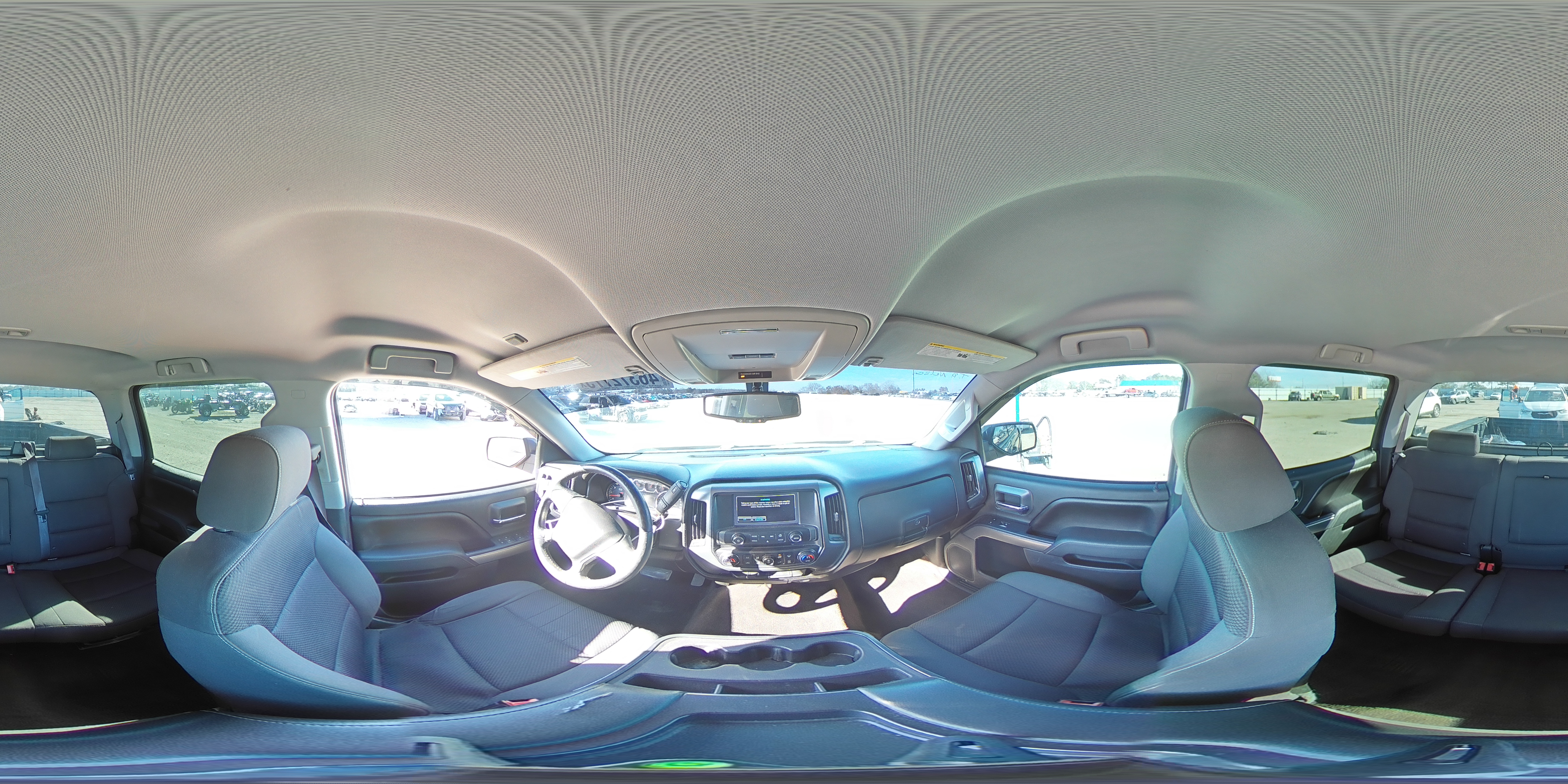 2015 Chevrolet Silverado - Image 13