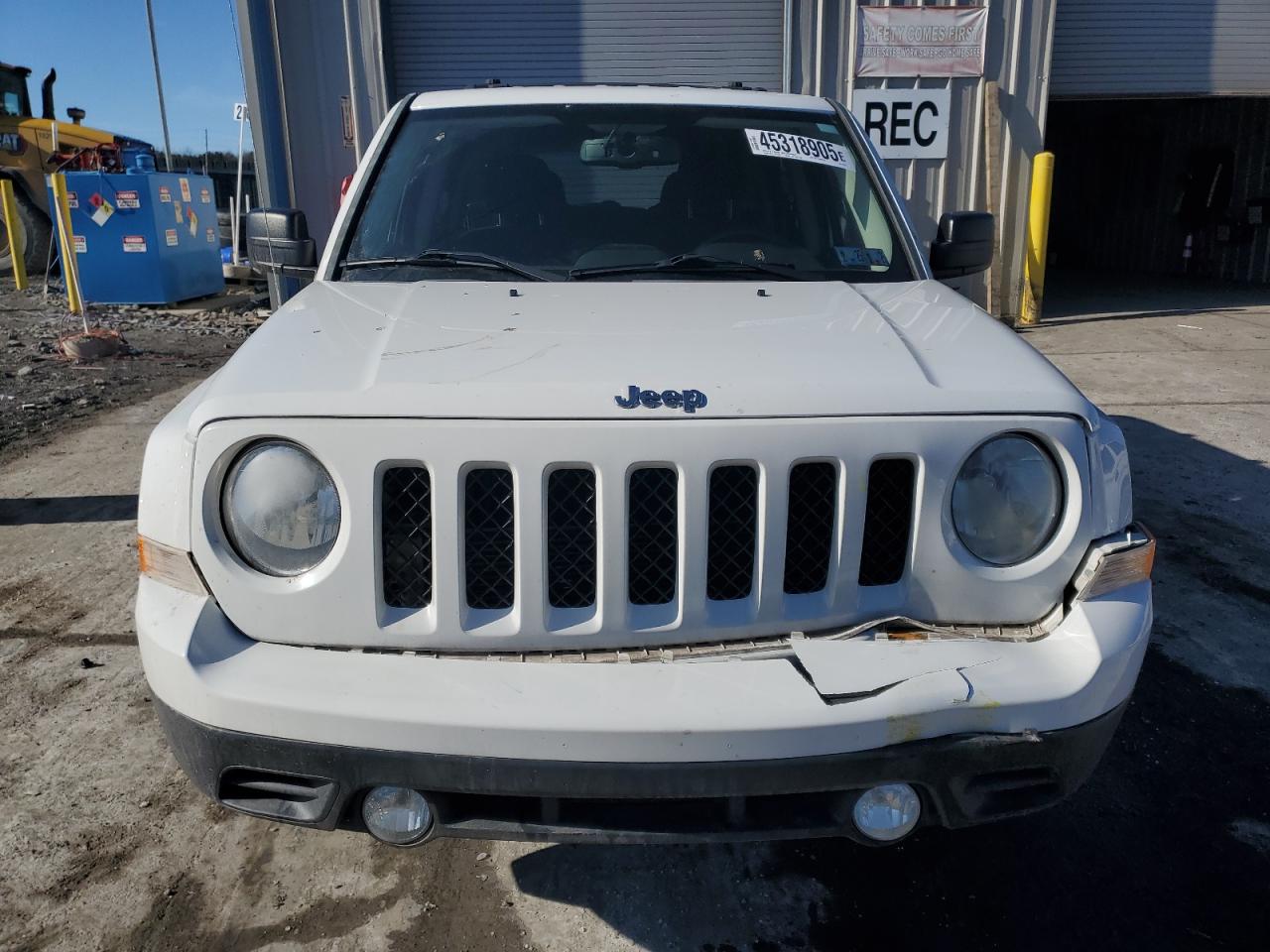 2011 Jeep Liberty (Patriot) - Image 5