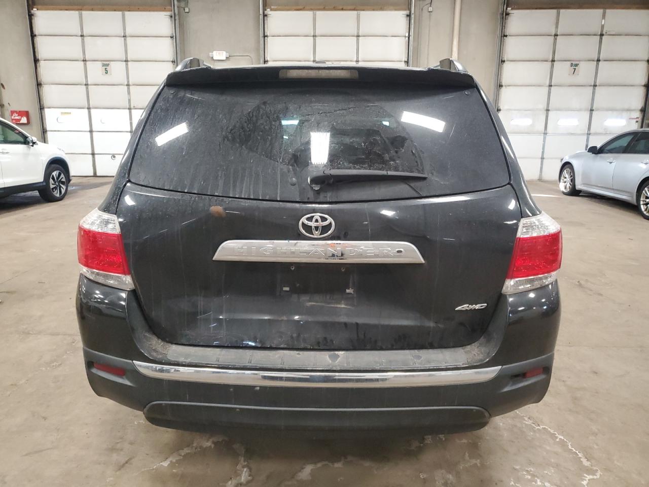2011 Toyota Highlander - Image 6