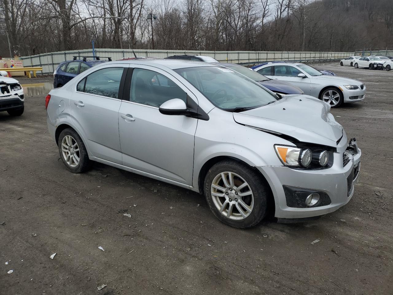 2012 Chevrolet Sonic - Image 4