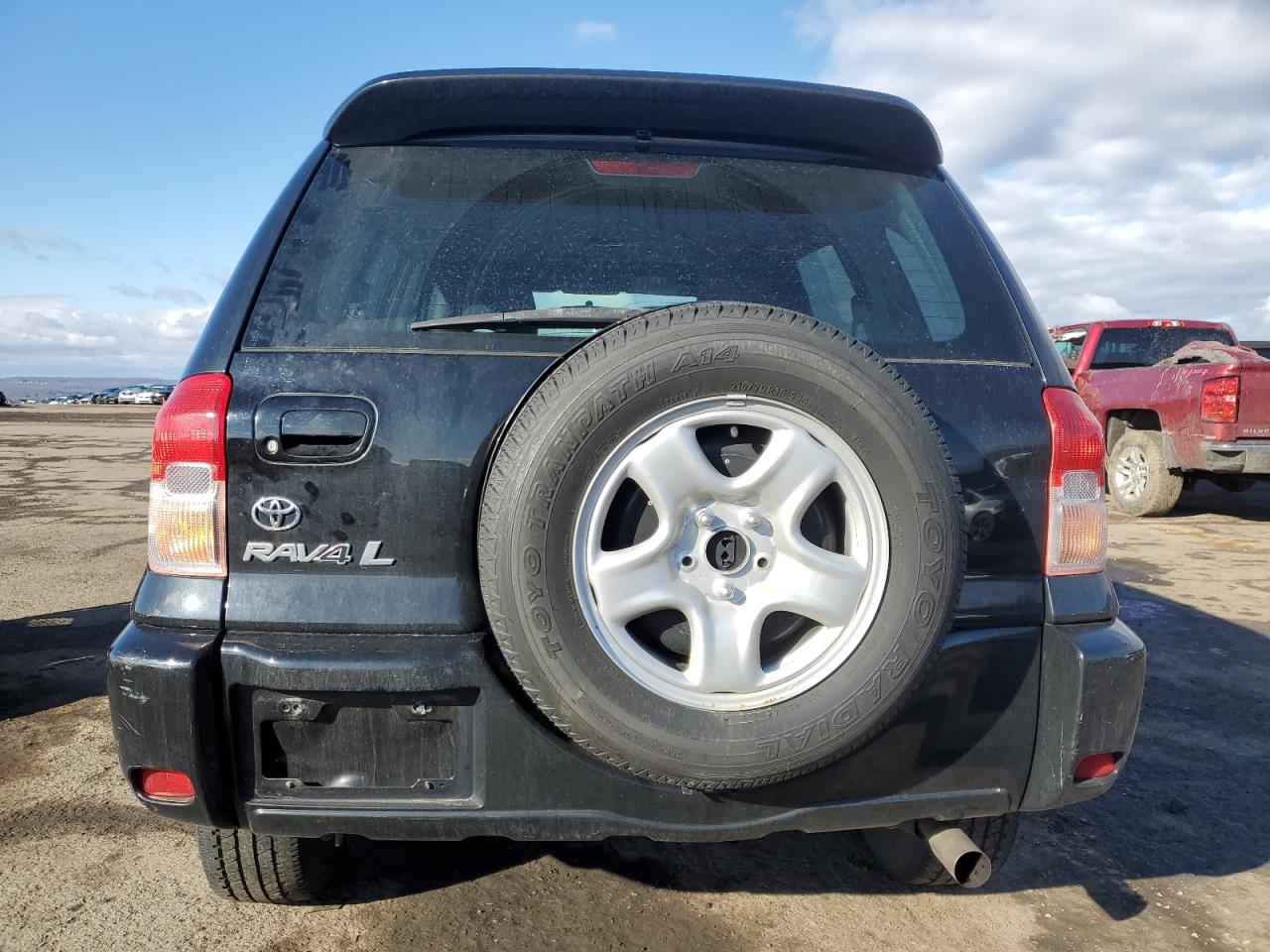 2003 Toyota RAV 4 - Image 6