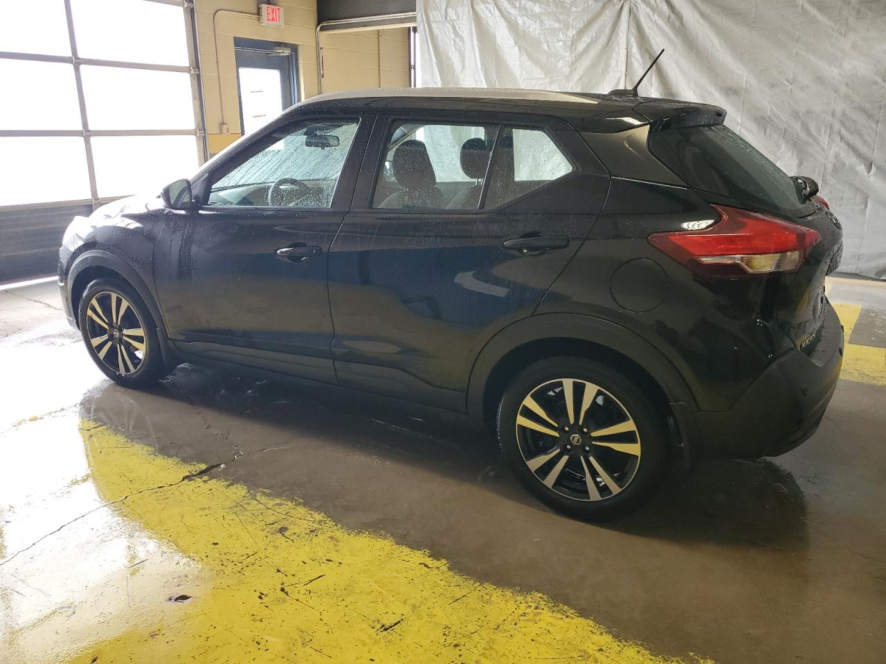2020 Nissan Kicks - Image 2