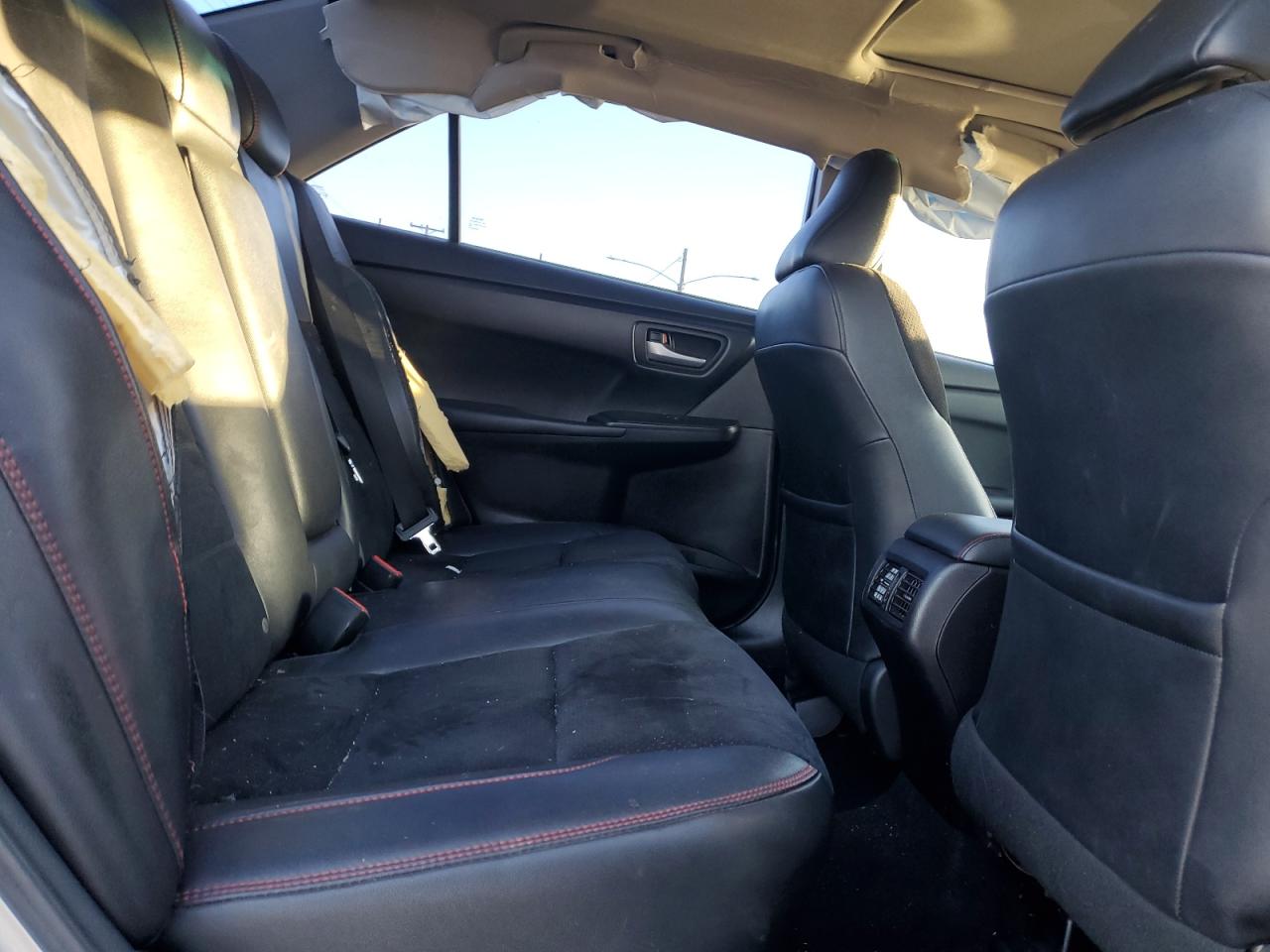 2017 Toyota Camry - Image 10
