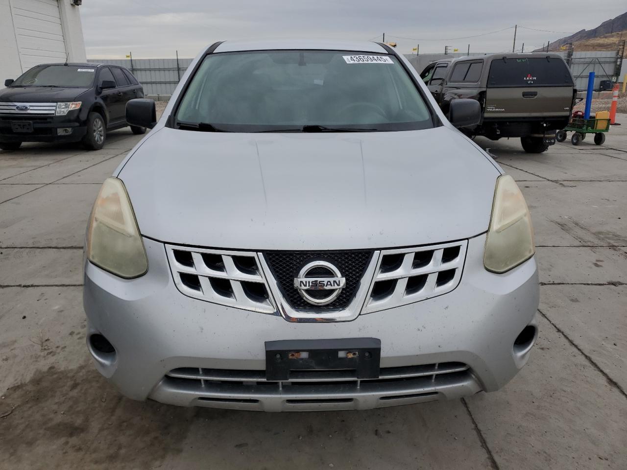 2011 Nissan Rogue - Image 5