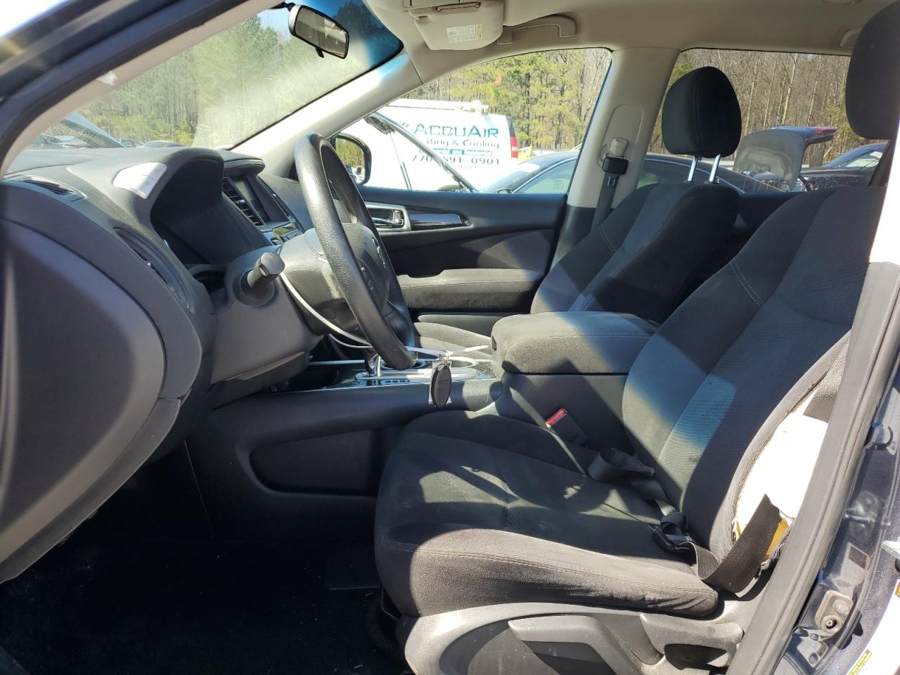 2014 Nissan Pathfinder - Image 7